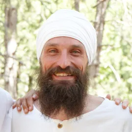Portrait of Fateh, Kundalini Yoga trainer