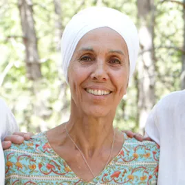 Portrait of Sat Sarbat, Kundalini Yoga trainer