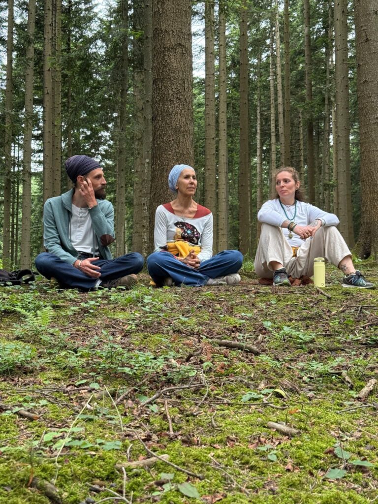 Fateh, Sat Sarbat and a participant in the forest